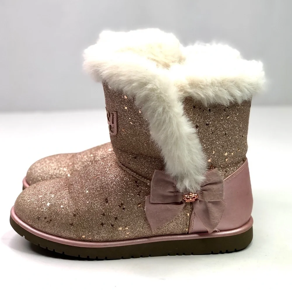 Juicy Couture Windsor faux fur lined boots gold pink glitter sparkle size 4